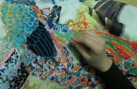 Thực hư tin đồn tranh thêu chữ thập gây ung thư