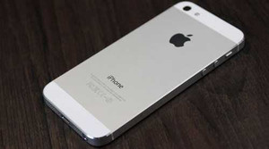 'Đại gia' đi xe Mercedes, lừa 'cuỗm' đồ thiếu nữ