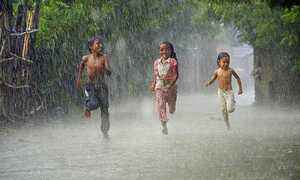 Đầu tuần, mưa rào bao trùm cả nước