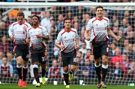 Gerrard lập cú đúp, Liverpool tái chiếm ngôi đầu