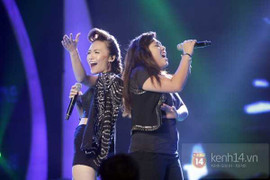 Hai thí sinh làm náo loạn Vietnam Idol bằng hit của Mỹ Tâm