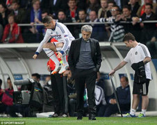 Mourinho: Chú hươu trong chuồng bò