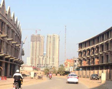 Chuyện lạ Hà Nội: Biệt thự trăm mét rẻ hơn chung cư