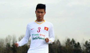 U19 Việt Nam lại thủng hàng thủ