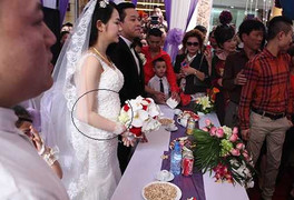 Nghi án vợ Tuấn Hưng đã mang bầu 2 tháng