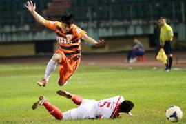 Chiều nay, Văn Quyến ‘nổ súng’ tại AFC Cup?