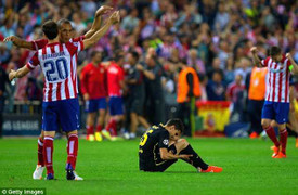 Messi mờ nhạt, Barca cay đắng theo bước Man Utd