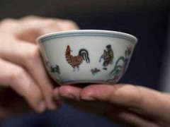 Hơn 36 triệu USD một chiếc ly sứ thời Minh