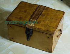 Kho đồ cổ quý hiếm của mẹ chồng Hà Tăng