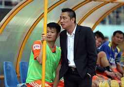 Mong Văn Quyến đừng thêm xót xa cho bóng đá Việt