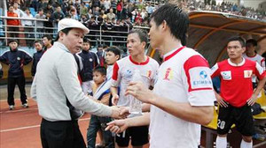 Bầu Trường: Số cầu thủ tiêu cực rất đông