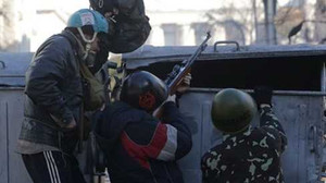 Đồn cảnh sát bị chiếm, Ukraine dọa dùng biện pháp mạnh