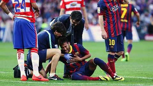 Cafe tối: Neymar không ăn vạ