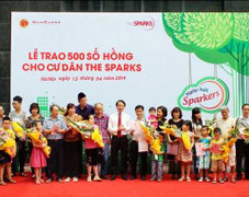 Chung cư The Sparks trao 500 sổ hồng cho cư dân