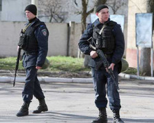 Quân đội Ukraine bị chê yếu kém so với người biểu tình