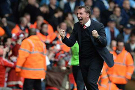 Liverpool ngày càng giống Man Utd năm 1999