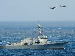 Chiến đấu cơ Nga quần thảo sát tàu chiến Mỹ