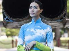 Hoa hậu Thuỳ Dung ma mị với áo dài