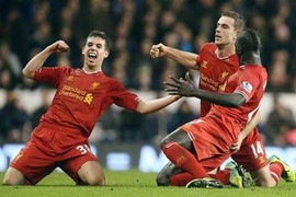 Hé mở bí mật 'máy xoạc bóng' của Liverpool