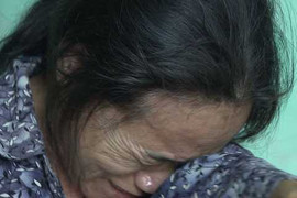 Mẹ Quang Hùng: Sao lúc cá độ không nghĩ đến bố mẹ