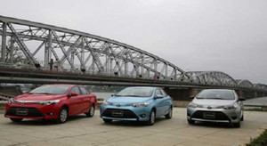 Thị trường xe ô tô dưới 600 triệu sôi động