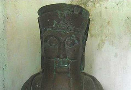 Bí ẩn pho tượng đồng đen ở Quảng Trị