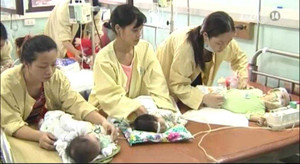 Vì sao Bộ Y tế kiên quyết không công bố dịch sởi?