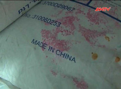 Ghê người thạch rau câu bẩn, dung dịch nguyên liệu TQ