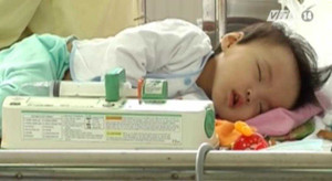 Video: Bộ Y tế tìm phác đồ điều trị mới cho bệnh sởi
