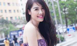 Quế Vân thay xe đắt tiền như thay áo