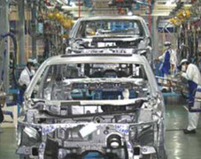 Ôtô làm không nổi: Công nghiệp hóa thế nào?