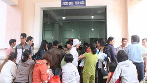 Bệnh sởi lan rộng: Kẻ xấu nhẫn tâm trục lợi ra sao?