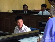 Quan hệ bé gái 12 tuổi, 'yêu râu xanh' lãnh án tù