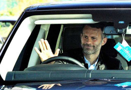 Giggs từng 'dằn mặt' David Moyes thế nào?