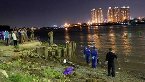 Phát hiện xác người đàn ông trôi sông Sài Gòn