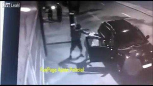 Trả giá vì cướp nhầm xe của cảnh sát