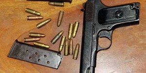 Trộm 'hỏi thăm' trại giam, mất 6 khẩu súng