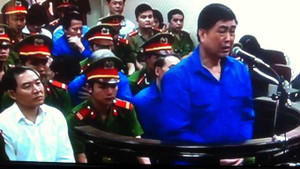 Xử đại án Vinalines: Trần Hải Sơn giữ lời khai chia 20 tỉ đồng