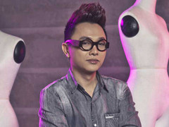 NTK Công Trí trình diễn tại Ý