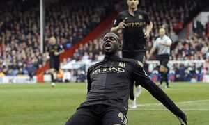 Man City thắng nhàn, mở toang cửa vô địch