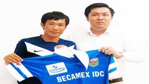 Nhận lót tay 5 tỷ, Tấn Tài về B.Bình Dương