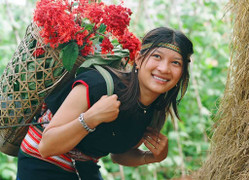 Nơi phụ nữ khốn khổ vì tội… ngoại tình