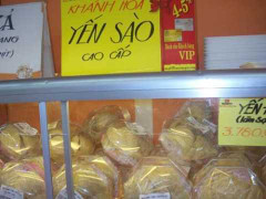 Yến Sào không nguồn gốc bán tràn lan ở siêu thị