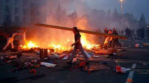 Ukraine: Các tay súng ly khai dùng cả tên lửa vác vai