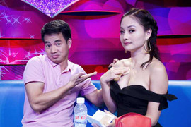 Diễn viên Lan Phương gợi cảm bên MC Xuân Bắc