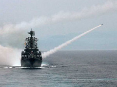 Nga 'bơm' thêm tàu chiến, tàu ngầm cho Hạm đội Biển đen