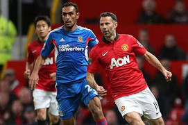 Giggs vào sân lần thứ 963, Man Utd thắng dễ Hull City