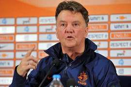 Man Utd thất hứa, chưa vội bổ nhiệm Van Gaal