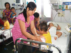 TP.HCM: Tay chân miệng nguy cơ bùng phát