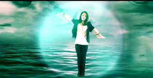 Học sinh cấp 3 làm clip âm nhạc như ca sĩ